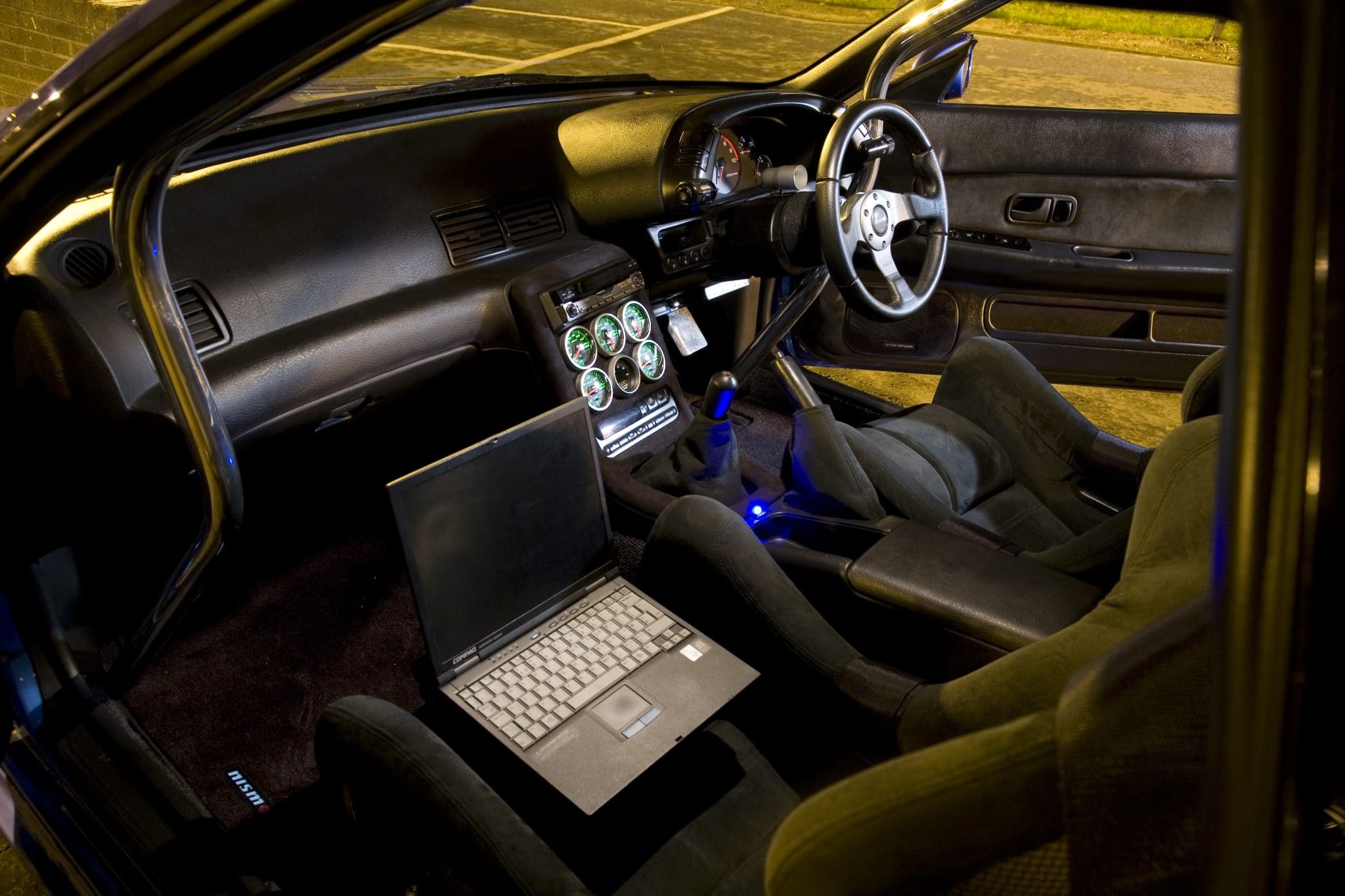 Nissan Skyline R32 GTR — 900hp — photo 11
